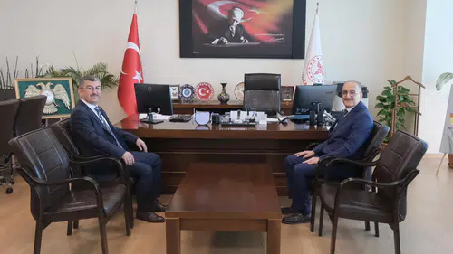 Konya sağlıkta güçleniyor: Hastanede önemli istişare