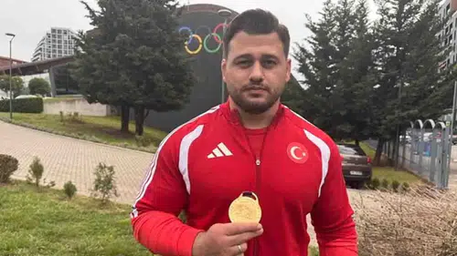 Rıza Kayaalp: Ülkem adına bunu başarmak gurur verici