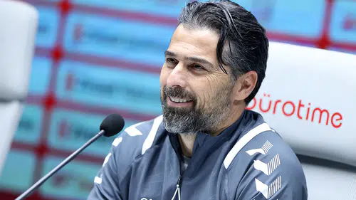 Yönetimden İlhan Palut'a özel tebrik: 'En büyük tebrik İlhan Palut’un'