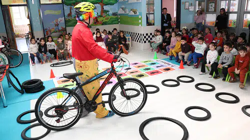 Konya'da bisiklet kültürü küçük yaşta başlıyor