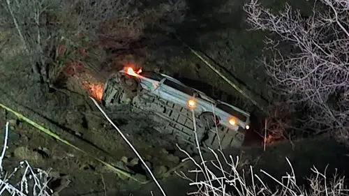 Maden işçilerini taşıyan minibüs devrildi;2 ölü,10 yaralı