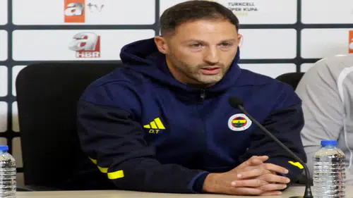 Domenico Tedesco, Samandıra'da futbolcular ve taraftarla vedalaştı