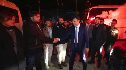 AK Parti Konya’dan dev gençlik çıkarması: 100 otobüs yola çıktı