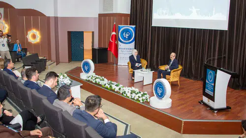 Selçuk Üniversitesinde eczacılığın geleceği konuşuldu