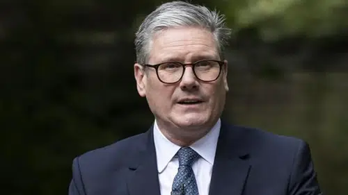 İngiltere Başbakanı Starmer'a istifa çağrısı