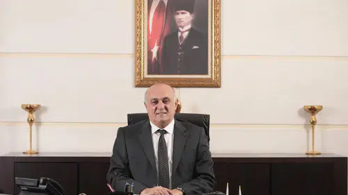 Başkan Erkoyuncu: “7 gün çalışan hat gitti, yerine dev çikolata yatırımı geldi!"