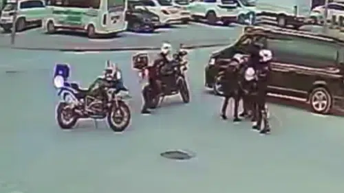 Konya'da yunus polisleri Heimlich manevrası ile hayat kurtardı