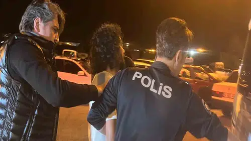 Tansiyon hastasına giden sağlıkçılar rehin kaldı!