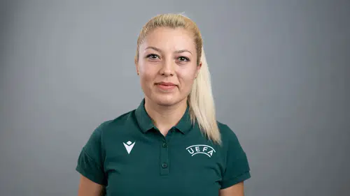 Kayserispor -Konyaspor maçını Melek Dakan yönetecek