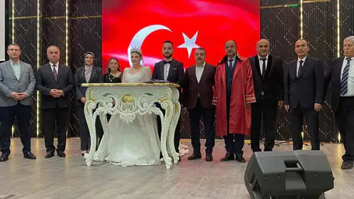 MHP Konya nikah töreninde buluştu