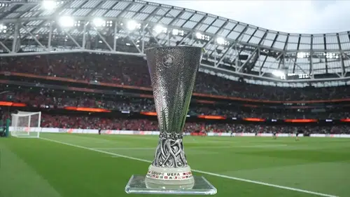 UEFA Avrupa Ligi'nde finalistler yarın belli olacak