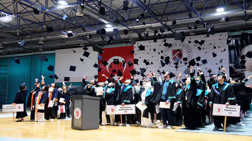 KTÜN’de mezuniyet heyecanı Bilgisayar ve Bilişim Fakültesi ile başladı