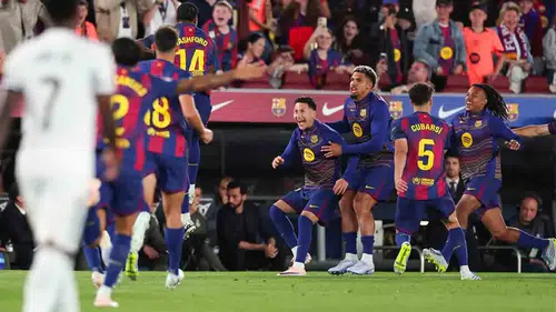 El Clasico'yu kazanan Barcelona, LaLiga'da şampiyon