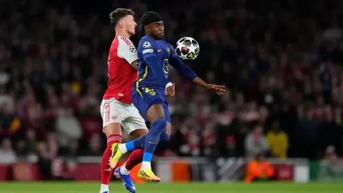 UEFA Şampiyonlar Ligi'nde ilk finalist Arsenal