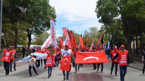 1 Mayıs coşkuyla kutlandı