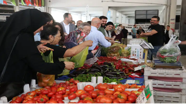 Kayseri'de "Yüzde 100 Ekolojik Pazar" açıldı