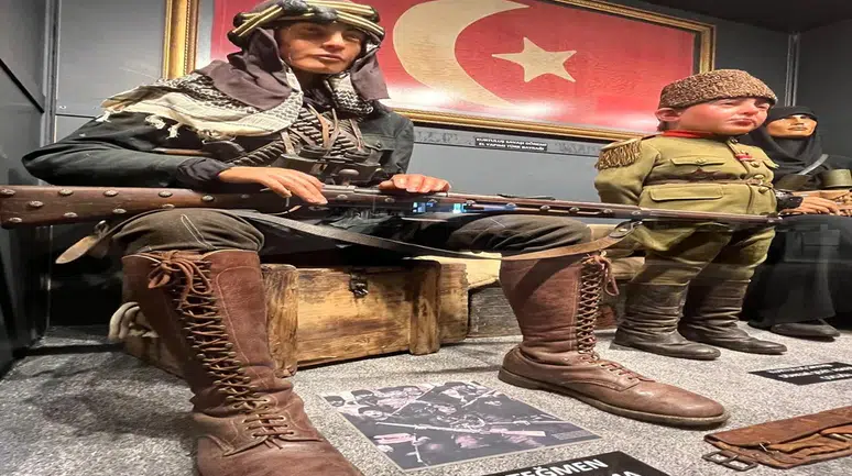 Erzurum’da kadın kahramanlar sergisi açıldı
