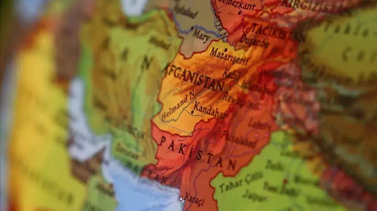 Pakistan, Afganistan sınırında saldırılar düzenlediğini açıkladı