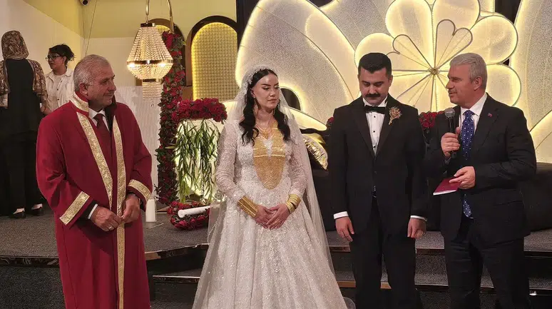 Güneysınır Kaymakamı Ozan Bozçalı dünyaevine girdi!