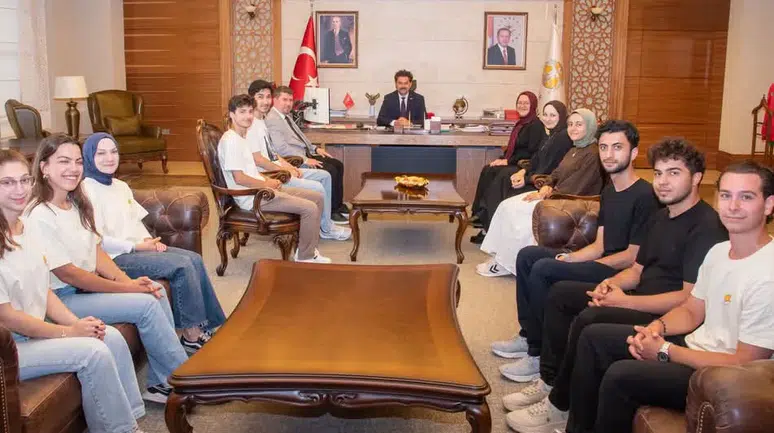 Selçuk Üniversitesi dünya liginde: Uluslararası arenada çifte başarı!