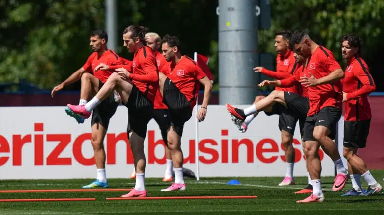 A Milli Futbol Takımı, Avustralya maçına hazır