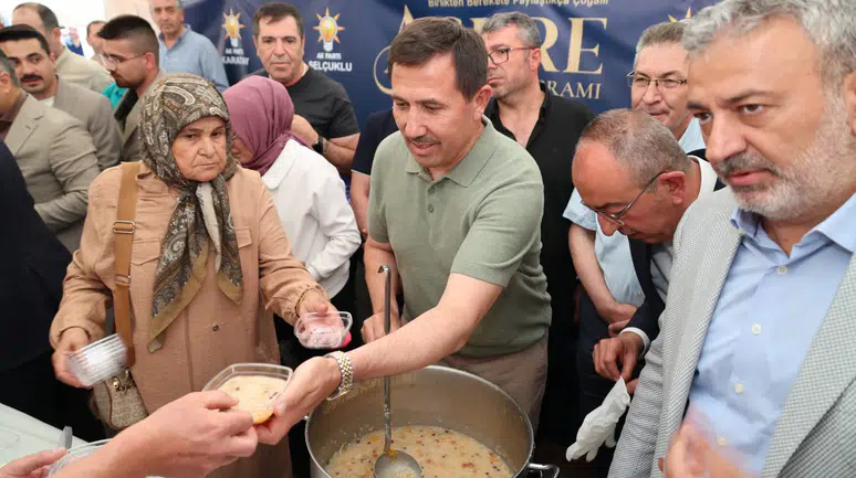 Başkan Kılca hemşehrileriyle aşure sofrasında bir araya geldi
