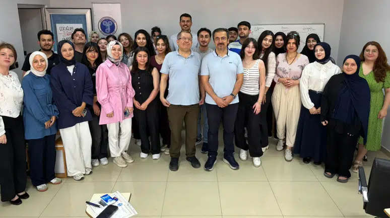 Konya’da 10. yılına hazırlanan dernek, 700 kişiye eğitim verdi