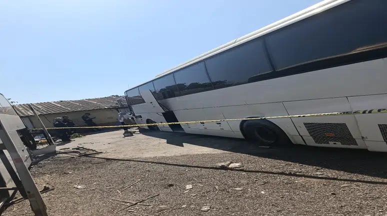 Tartıştığı ortağını başına baltayla vurup, öldürdü