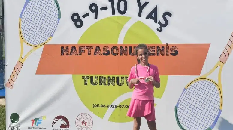 Konyalı sporcu Ayşe Akar altınla döndü