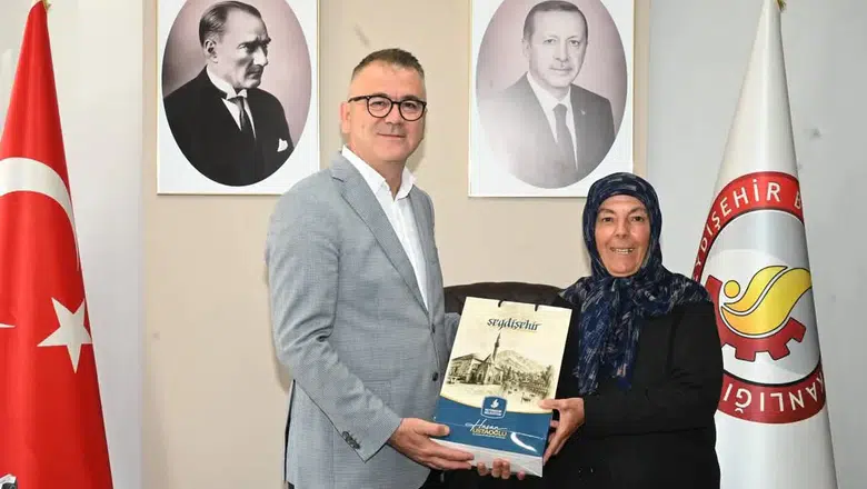 Konya'da örnek dayanışma: Kurban derileri DMD hastası miniğe bağışlandı!