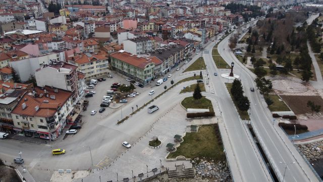 Beyşehir'de "ücretli otopark" uygulaması