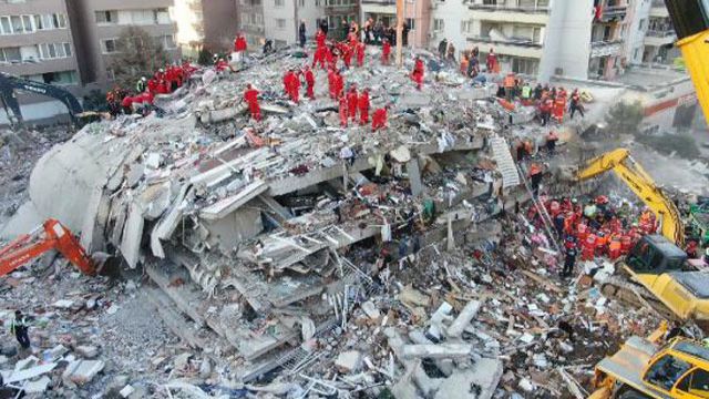 İzmir depreminde 22 gözaltı kararı