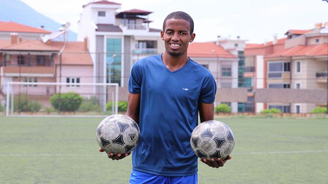Kenyalı Abdulselam’ın futbolcu olma hayali