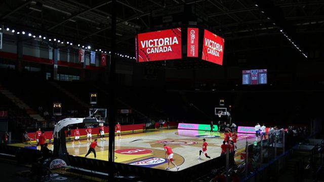A Milli Erkek Basketbol Takımı yarı finale yükseldi