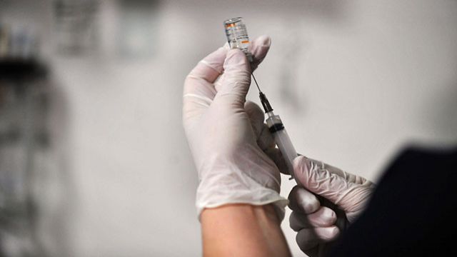 Bakan Koca: 18 yaş ve üstünde ilk doz aşı oranı yüzde 60'a ulaştı
