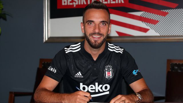 Beşiktaş Kenan Karaman'ı kadrosuna kattı