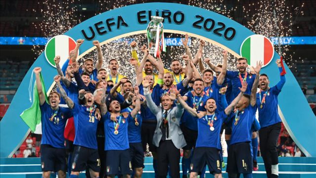 EURO 2020'nin şampiyonu İtalya