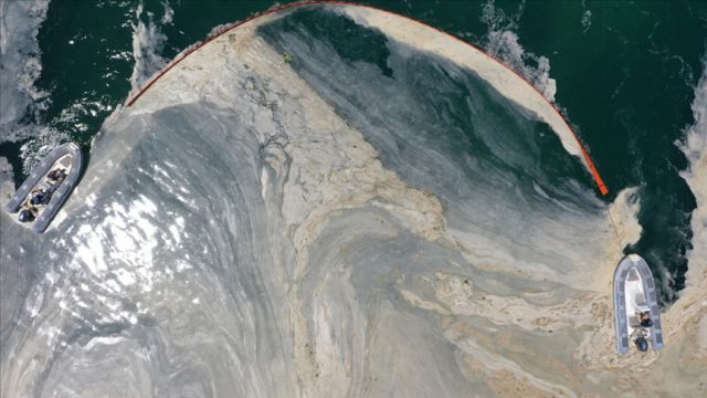 Marmara Denizi'nden 10 bin 434 metreküp müsilaj temizlendi