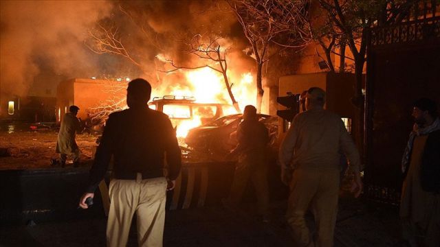 Pakistan'da patlama: 10 ölü, 39 yaralı