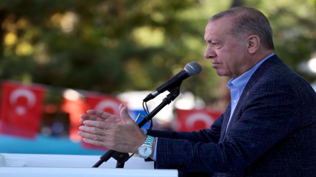 Erdoğan: Yaşadığımız sıkıntılar geçicidir