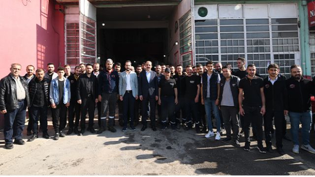 Başkan Altay çalışan gençlerle buluştu