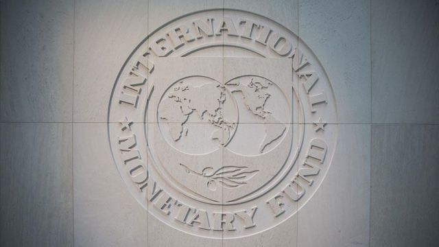 IMF, büyüme tahminlerini düşürdü