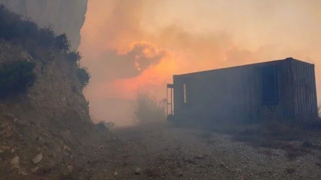 KKTC'de orman yangını: Müdahale sürüyor