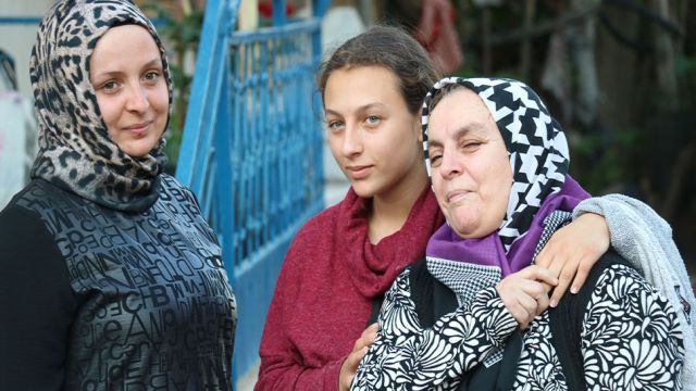 Şiddet uygulayan kocasını öldüren Fatma tahliye edildi