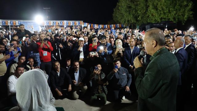 Erdoğan, Silvan'da vatandaşlarla bir araya geldi