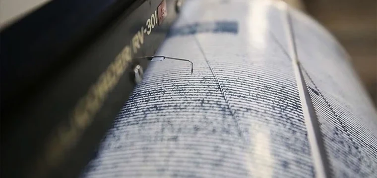 Afganistan'da 5,2 büyüklüğünde deprem