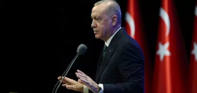 Erdoğan: Sonuçlar resmi olarak neticelene kadar sandıkları terk etmeyin