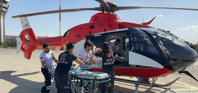 Ambulans helikopter, 8 aylık bebek için havalandı!