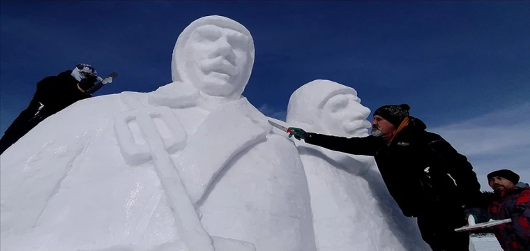 Kardan heykelleri yapılıyor