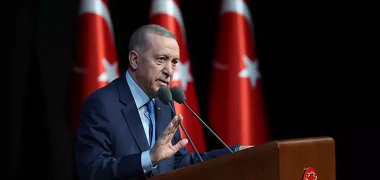 Erdoğan, 00.30'da vatandaşlara hitap edecek